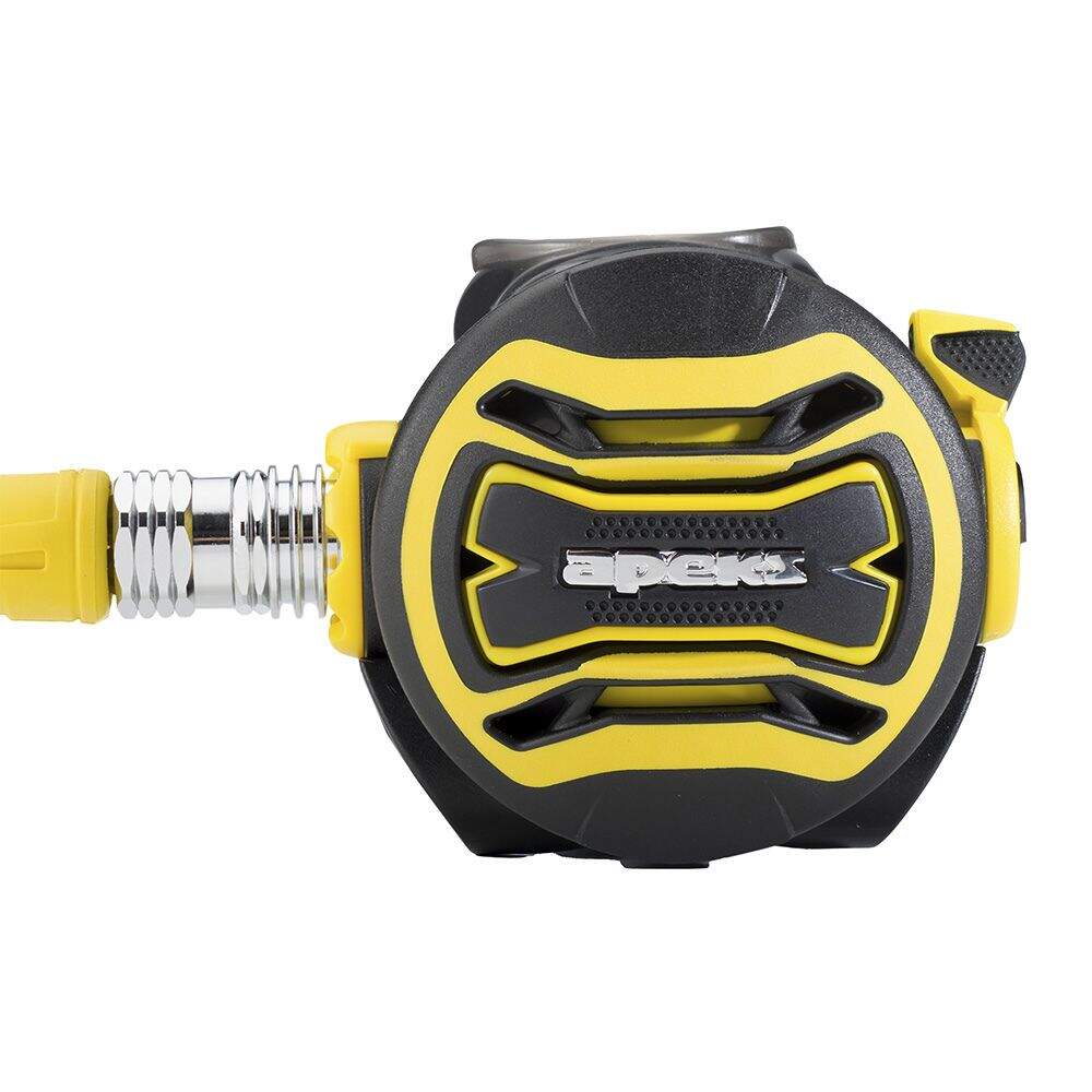 Apeks XTX40 octopus with yellow hose